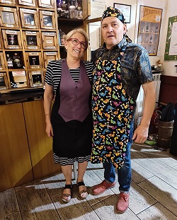 Franca e Mauro titolari del Cot'Cos a Torino