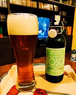 tosca ipa bicchiere e bottiglia