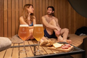 bere birra in sauna